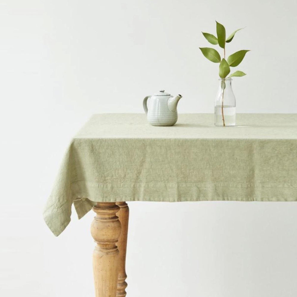 Linen Tales Leinen Tischdecke Sage Green salbeigruen 40x150 140x200 140x250 nordery