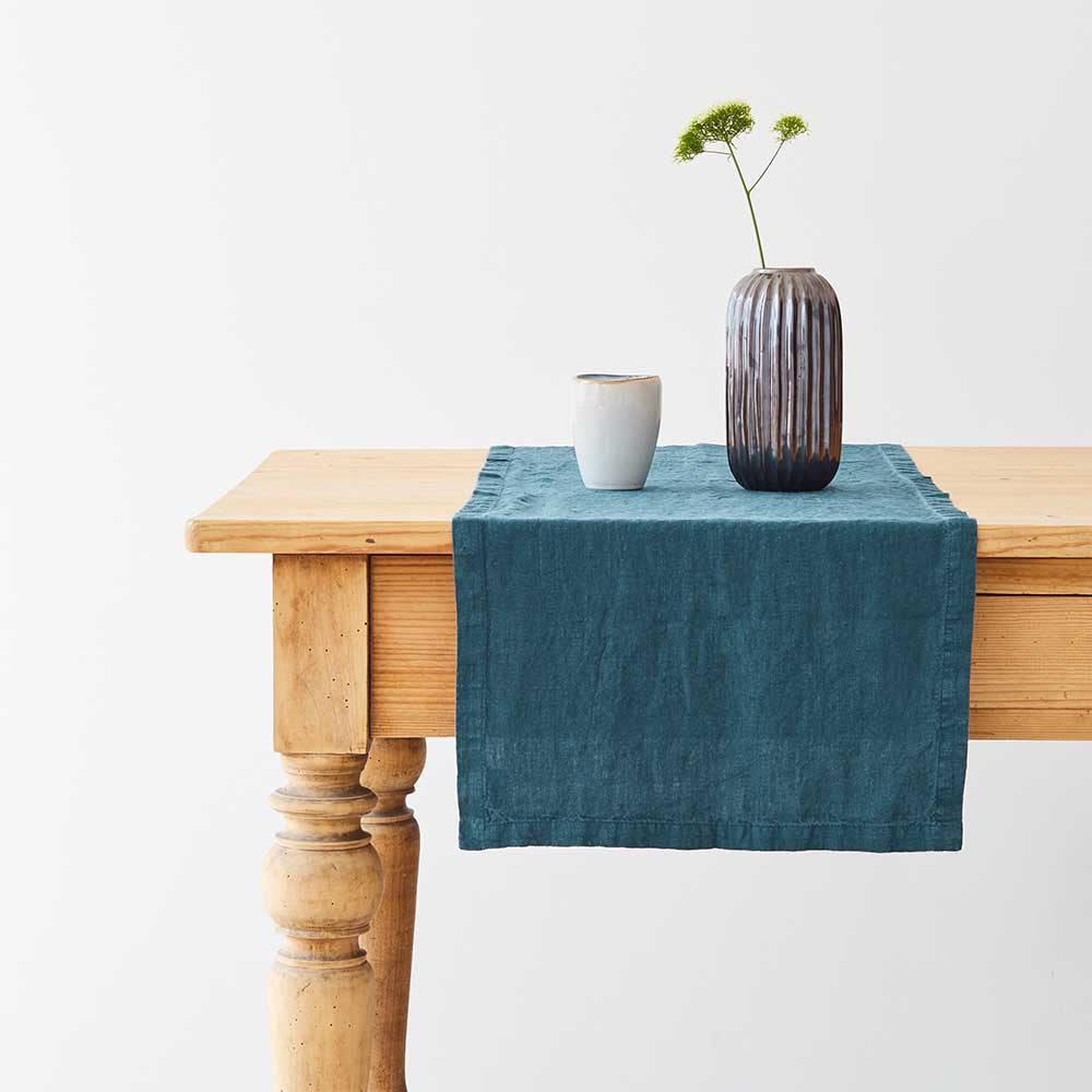 Linen Tales Leinen Tischdecke Deep Water Petrolblau 40x150 140x200 140x250 nordery
