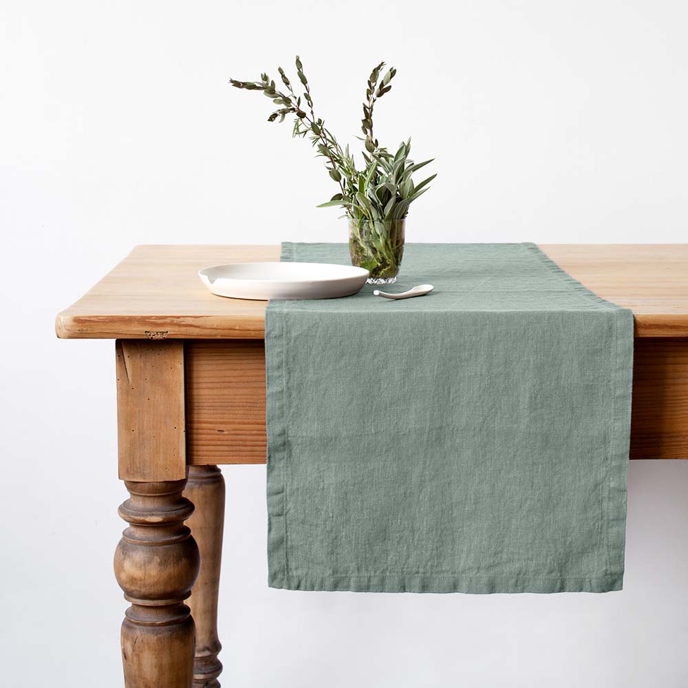 Linen tablecloth "Green Milieu"